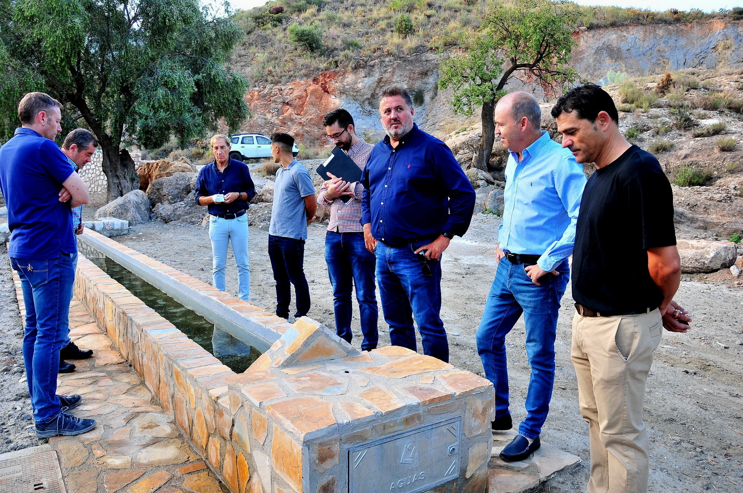 Medio Ambiente actualiza equipamientos de la vía pecuaria Cañada Real de Sierra Nevada a Motril a su paso por Vélez Benaudalla